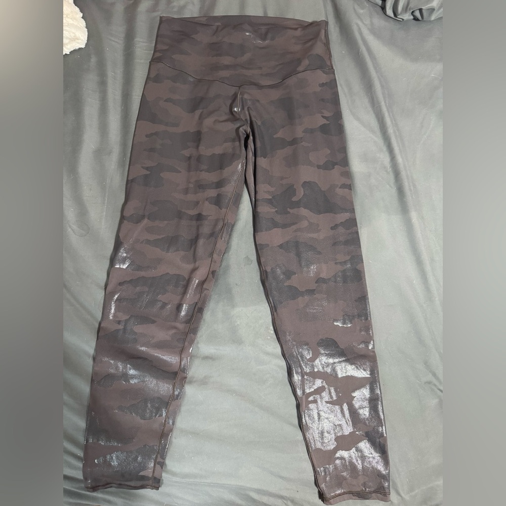 Offline camo leggings